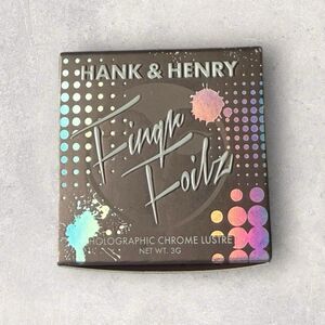 Hank And Henry Finger Foil Holographic  Chrome Luster In Lusty Luck